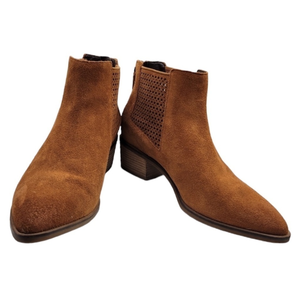 Cole Haan Val Boot Suede Perforated Side Panels Pointed Toe Women Tan Sz 8.5
